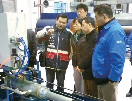 徐子瑛董事長蒞臨景谷路園區(qū) 徐子瑛董事長蒞臨景谷路園區(qū)